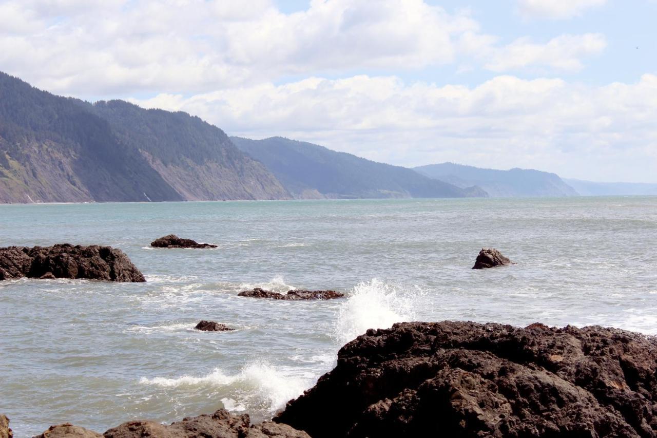 The Oceanfront Estalagem 2*