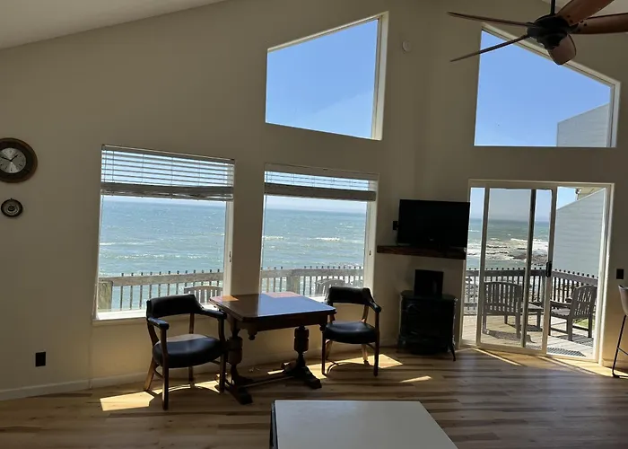 The Oceanfront Inn