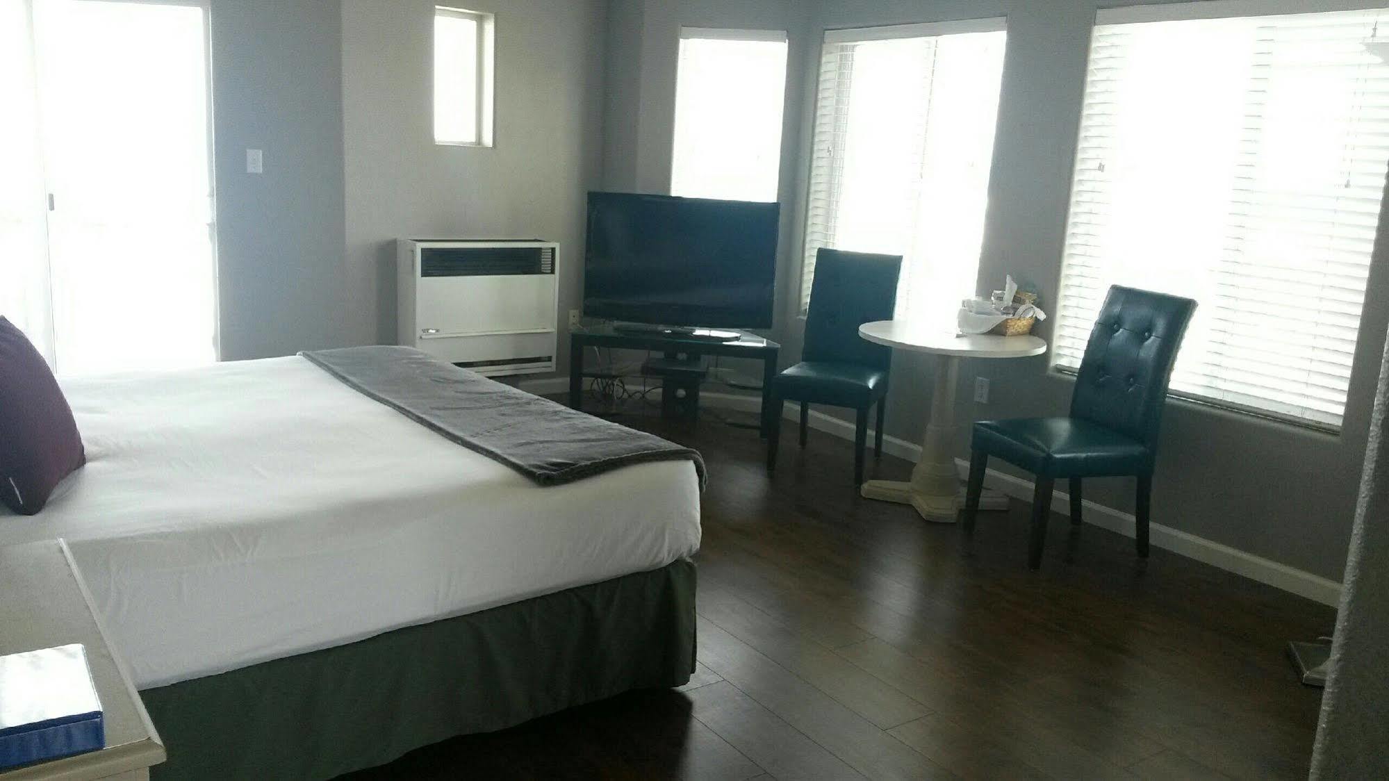 The Oceanfront Gasthof 2*